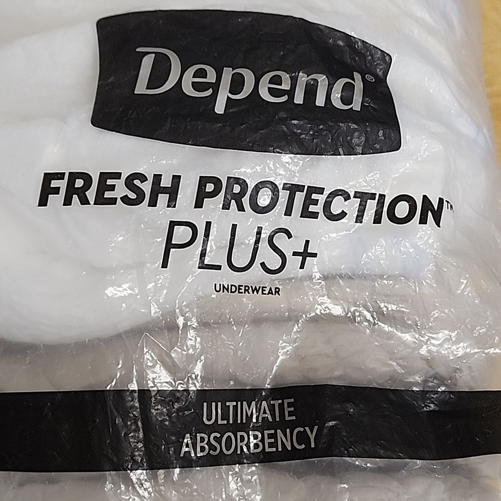 Depend 17x Count Fresh Protection Plus* Adult Underwear NEW, sz XL - Picture 4 of 4
